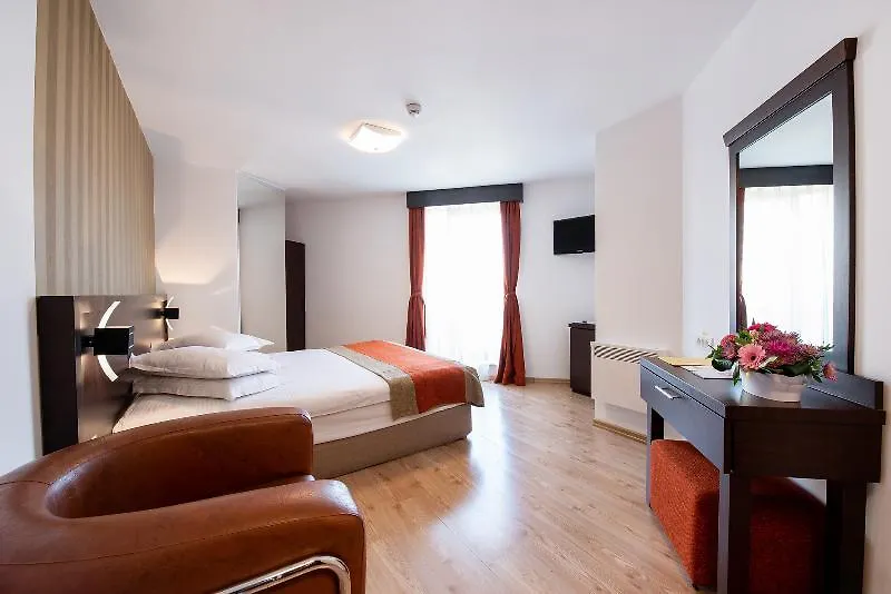 Hotel Duke Armeneasca - Ex Tempo Bucarest 3*,