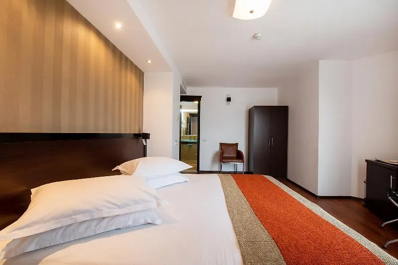 ***  Hotel Duke Armeneasca City Center - Ex Tempo Bukarest Rumænien