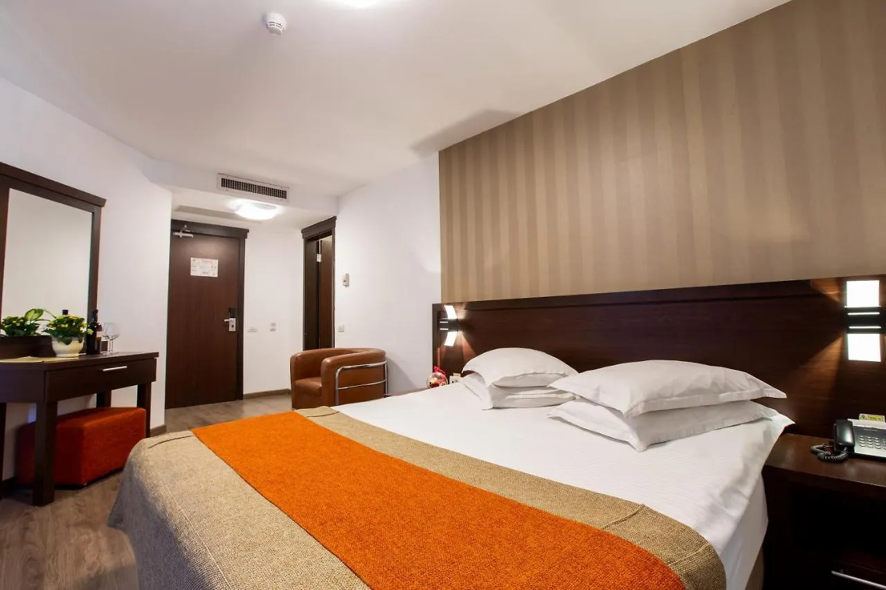 Hotel Duke Armeneasca City Center - Ex Tempo Bukarest